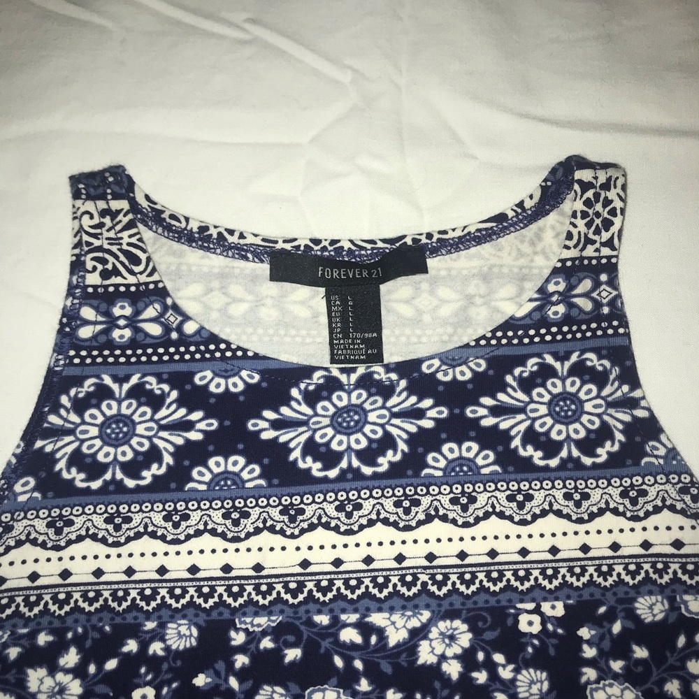 Patterned tank top - Picture 2 of 3